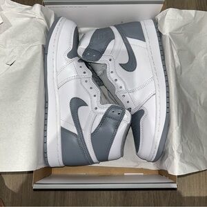 Air Jordan 1 - Stealth White